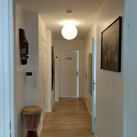 Chic Apart With Terrace In Paris Apartamento Saint-Denis-en-Margeride